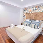 El Oasis De By Just Apartament *