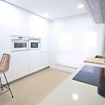 El Oasis De By Just Apartament *