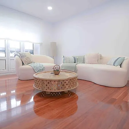 El Oasis De By Just Apartment *