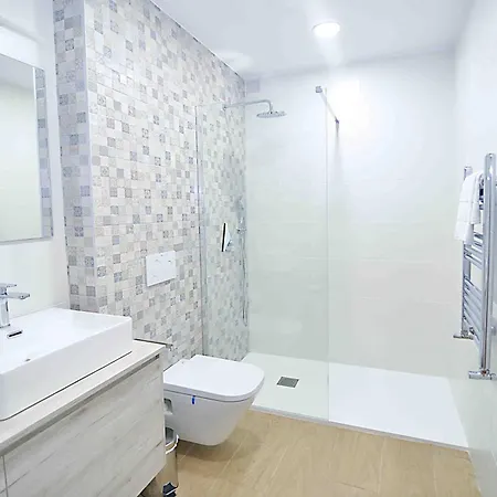 El Oasis De By Just Santander