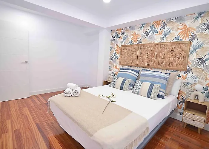 El Oasis De By Just Apartament *